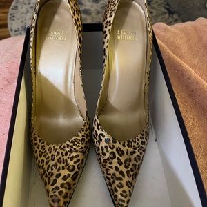 Stuart Weitzman Leopard Print Pointed Toe Pumps in Tan and Black